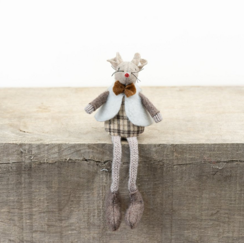 Caramel Sitting Mouse decoration, 15cm, dangling legs over shelf edge